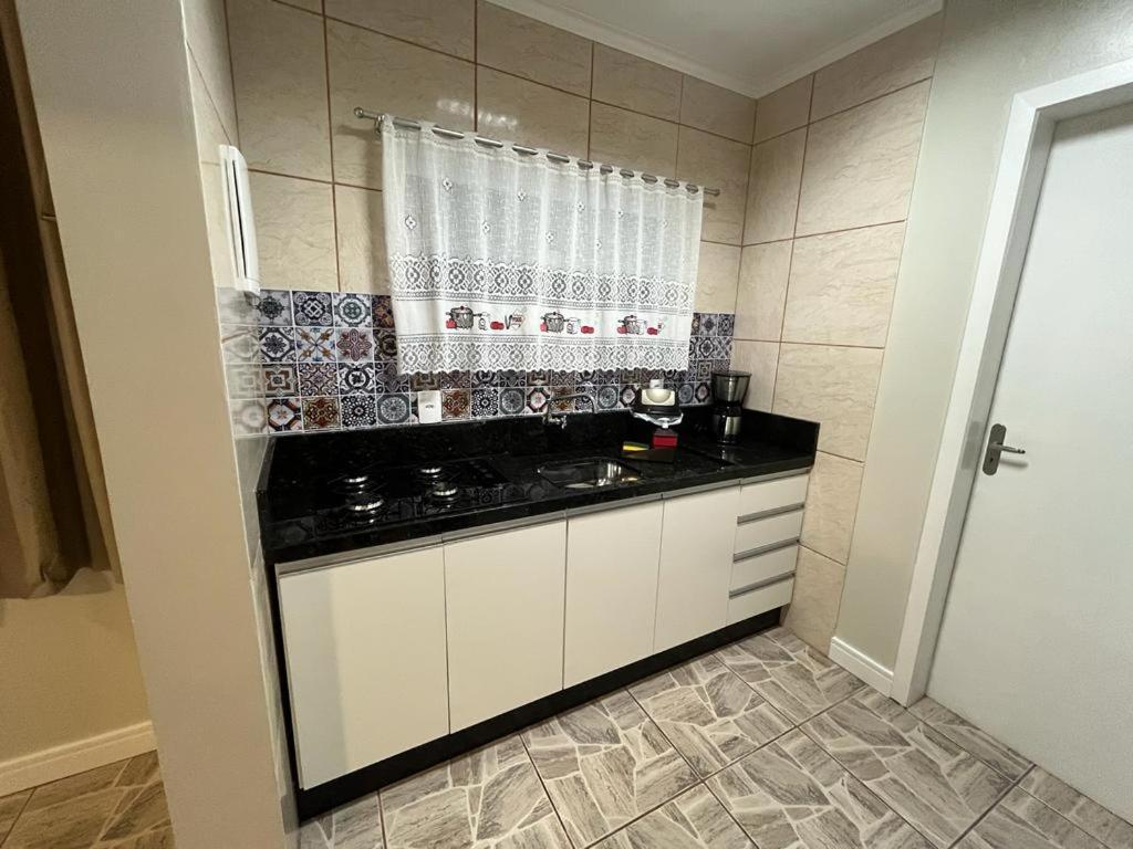 Residencial Bernardo 1 Dormitorio Florianópolis Extérieur photo
